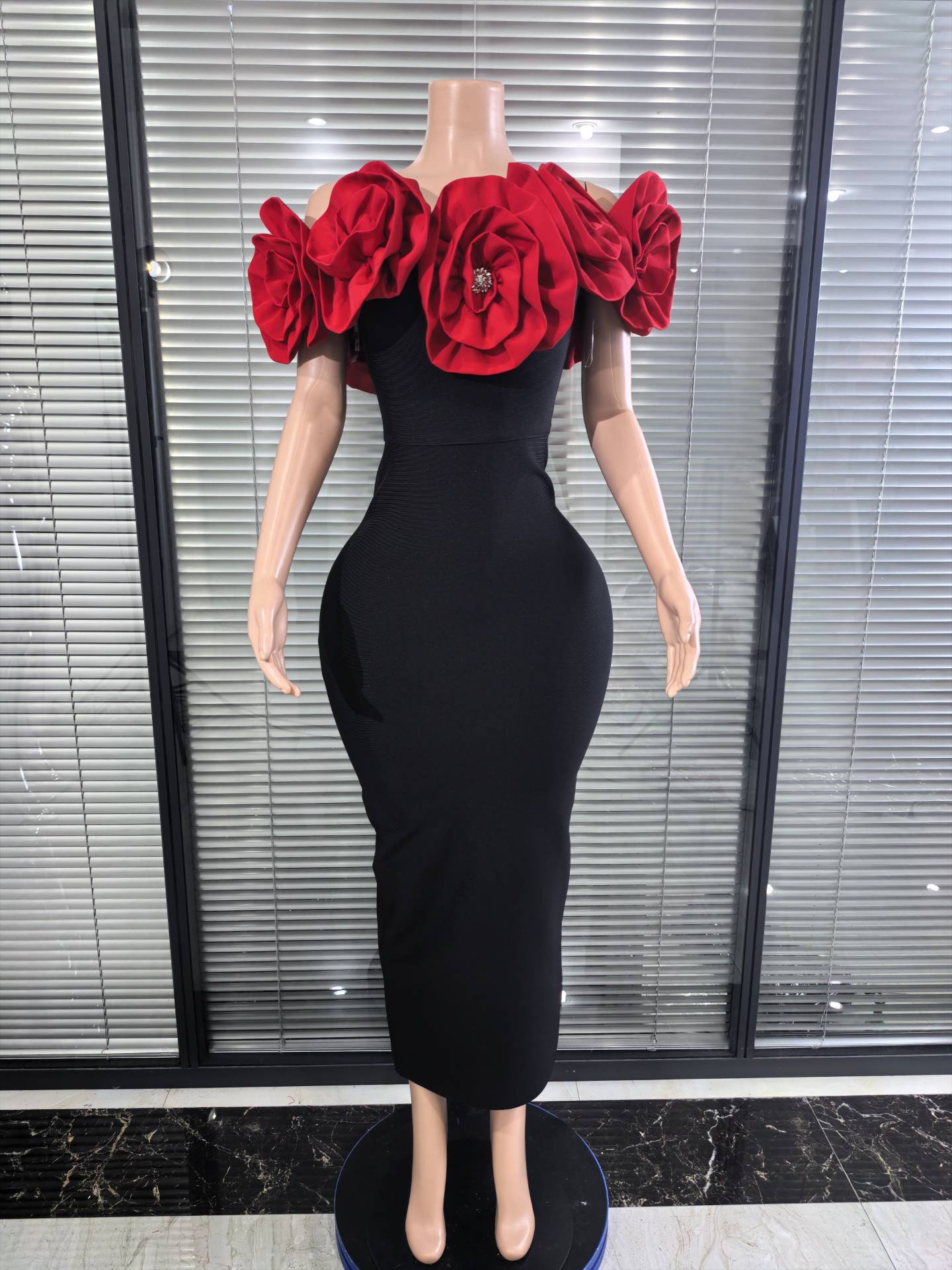 Rot Weiß Frauen Sexy Trägerlos – Women'S Red Formal Wear Bewertung und Preis