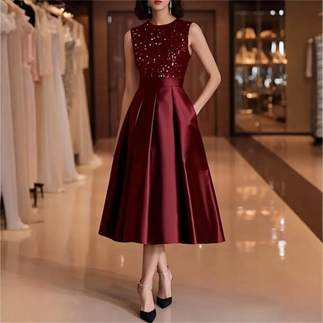 Burgunderrotes Pailletten-Sati – Midi Dress Bewertung und Preis